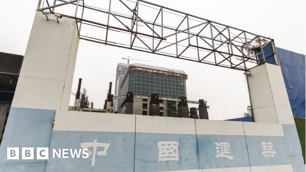 Evergrande: Hong Kong judge orders property giant's liquidation