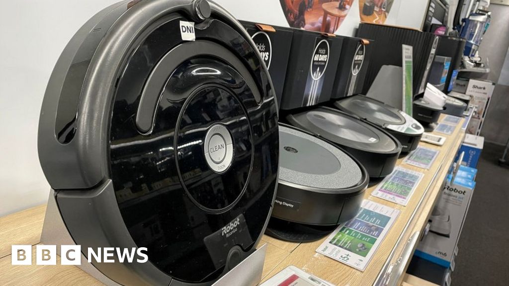 Amazon cancels iRobot vacuum deal after EU challenge