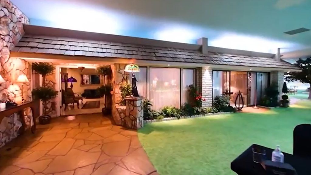 Inside infamous underground swingers’ pad with ‘no peek’ windows on sale for £4.7m…that comes with real house on top