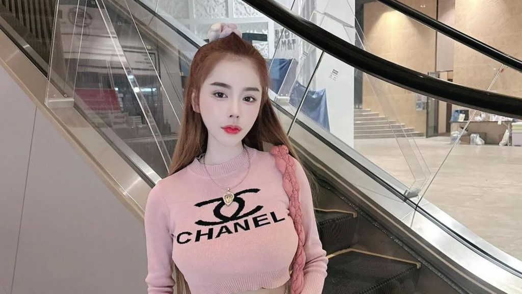 DJ influencer Nong WanChiap, 23, found shot dead in ‘staged suicide’ after prime suspect boyfriend seen fleeing her home