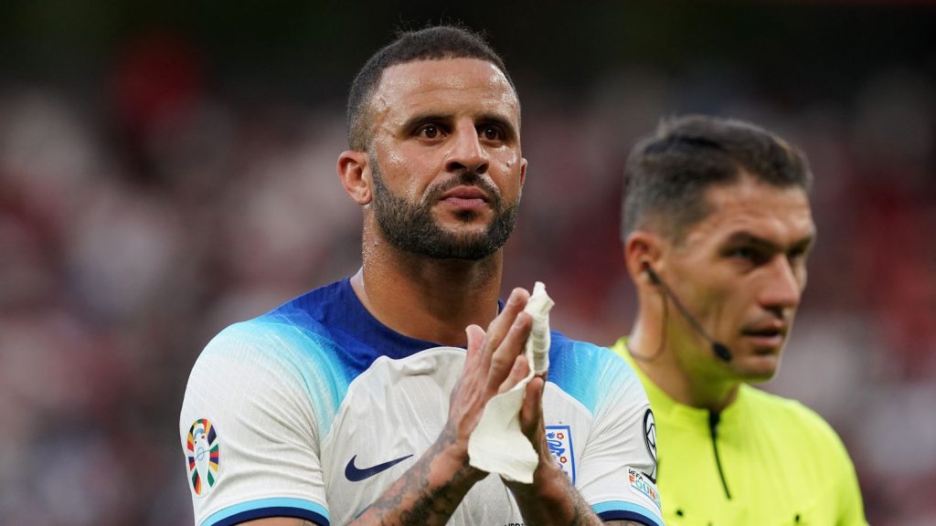 Kyle Walker: Manchester City and England star apologises to wife after fathering second child with model | UK News