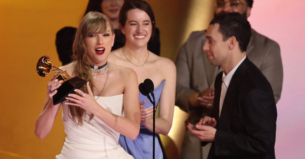 Taylor Swift Wins 4th Grammy for Album of the Year, Breaking a Record