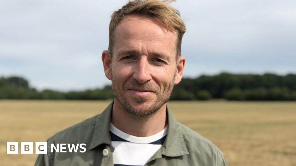 Escape to the Country's Jonnie Irwin dies aged 50