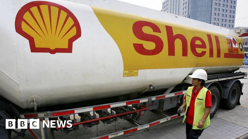 Shell reports lower profits as energy prices cool