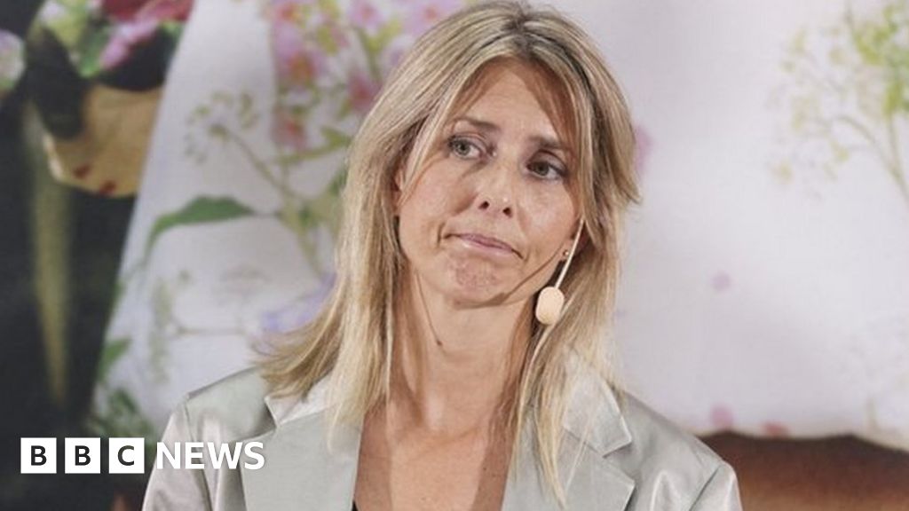 H&M chief quits amidst sales slowdown