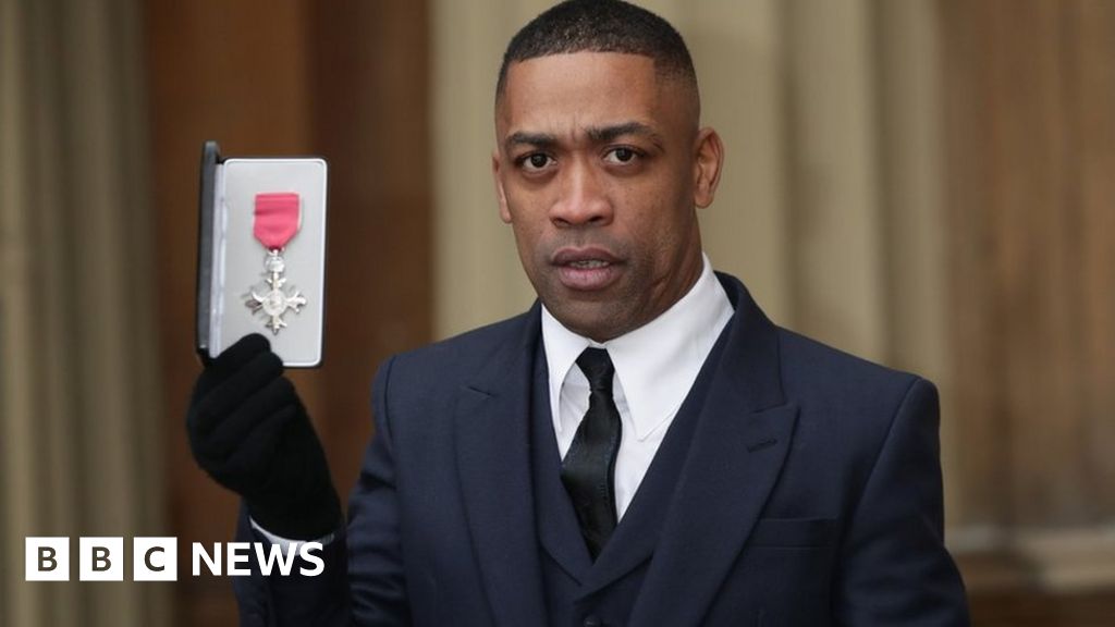 Grime star Wiley loses MBE over anti-Semitic comments