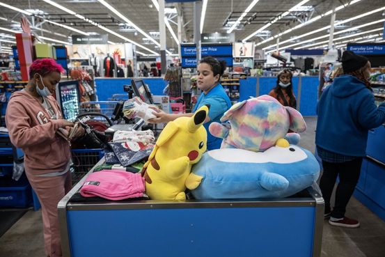 Walmart's Sales Rise as Prices Cool