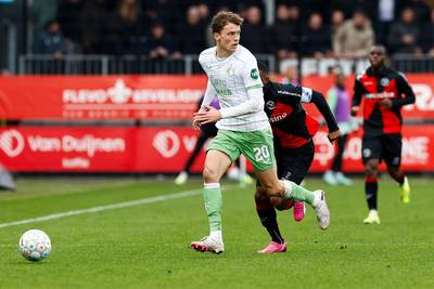Mats Weaver relieved after victory over Almere City: ‘It was one of the worst games you can play’