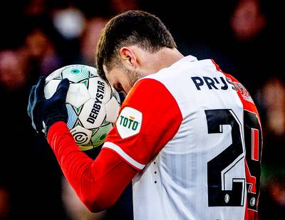 Santiago Jimenez ‘is way behind now’: What can Feyenoord do to get him going again?