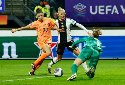 Live Nations League | Troubled Lionesses: Germany deserved lead