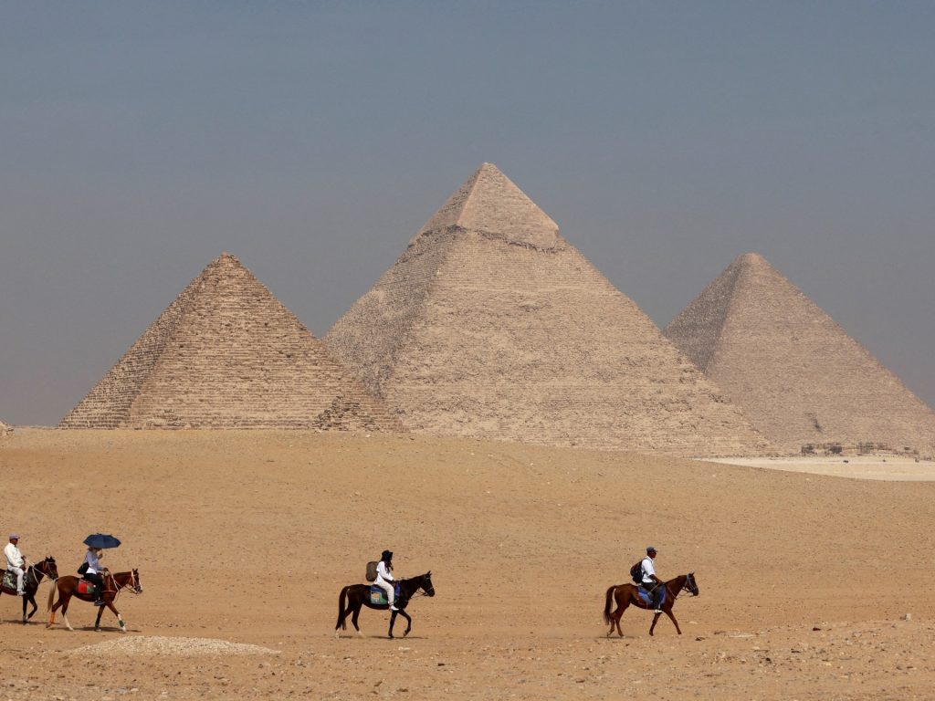 How Israel’s war on Gaza is bleeding Egypt’s economy | Israel War on Gaza News