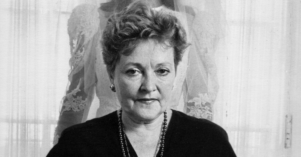 Monica Hickey, Doyenne of Bridal Gowns, Dies at 100