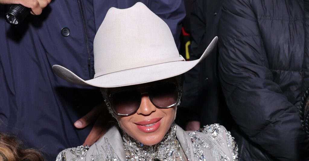 Beyoncé Becomes First Black Woman to Top Billboard Country Chart