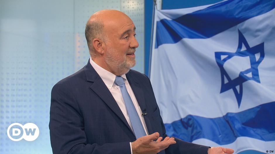 Berlin police probe alleged harassment of Israeli ambassador – DW – 02/28/2024