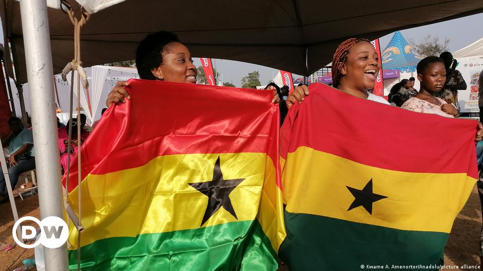 Ghana’s parliament passes anti-LGBTQ law – DW – 02/28/2024