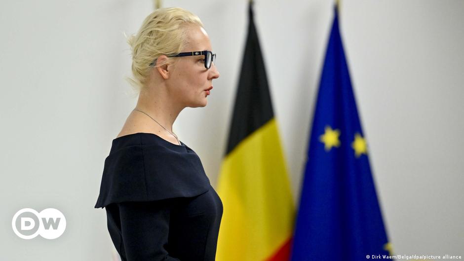 Navalny widow to address EU Parliament – DW – 02/28/2024
