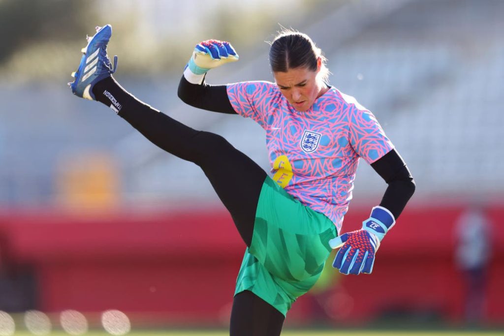 England vs Italy LIVE: Lionesses team news and line-ups as Grace Clinton and Mary Earps start