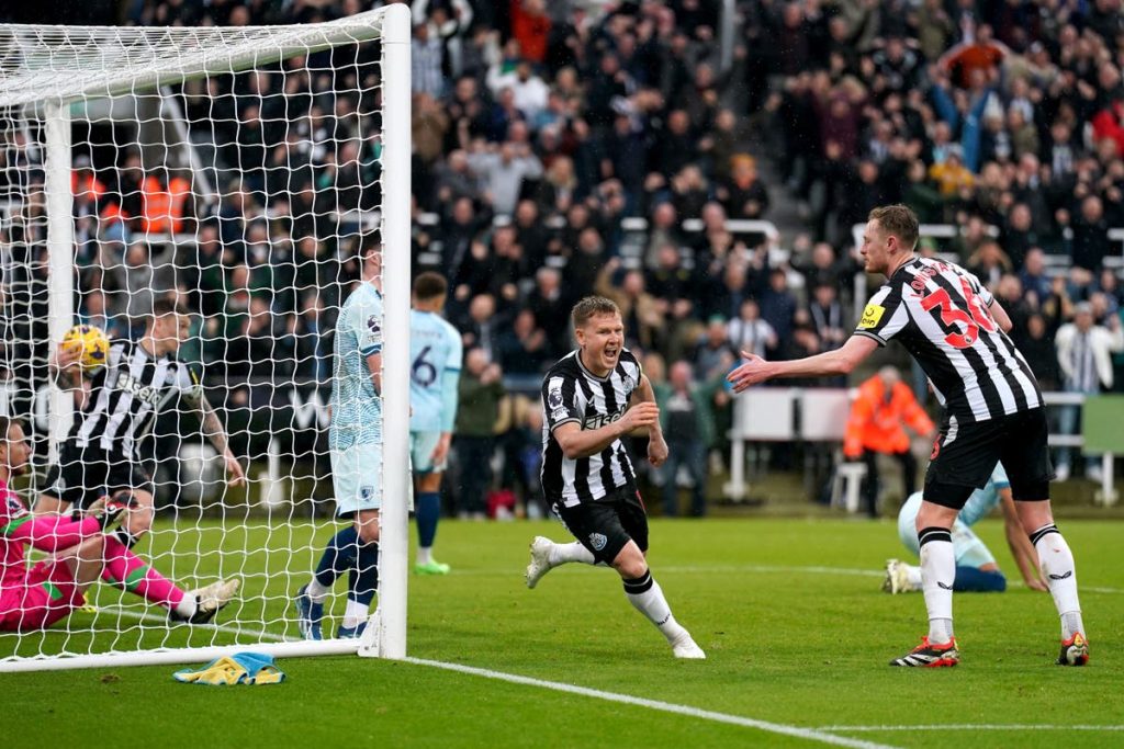 Eddie Howe calls Matt Ritchie an inspiration after he rescues Newcastle a point