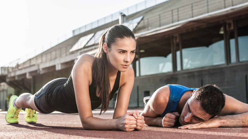 Women who exercise have ‘significantly lower risk of early death than men – even if they put less effort in’
