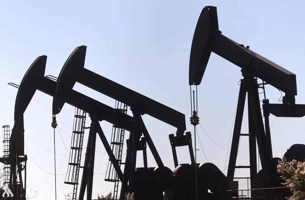 A slight decline in oil prices in global markets » Iraqi News Agency