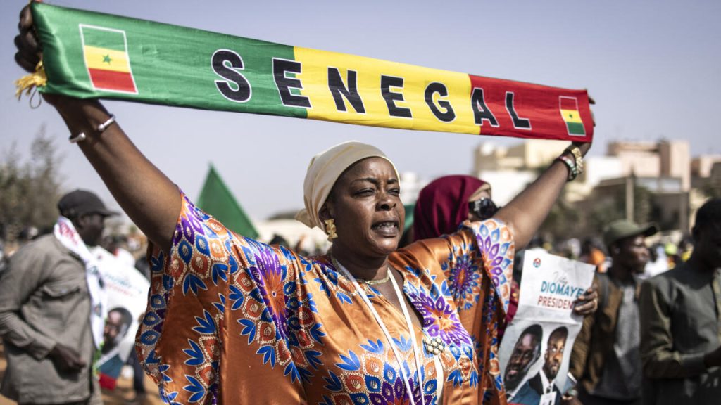 Hundreds protest in Senegal to demand presidential elections be held before April 2