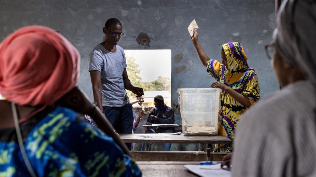 Vote count continues in Senegal’s presidential election