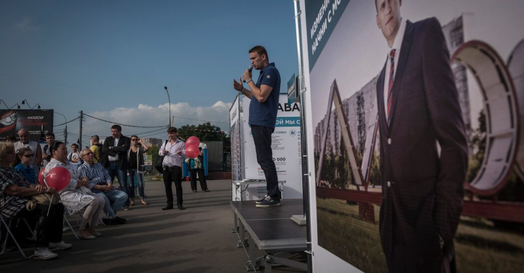 Kremlin Seeks to Suppress Navalny’s Influence, in Death as in Life