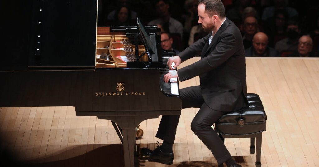 Review: Igor Levit Wields Orchestral Power With Just a Piano
