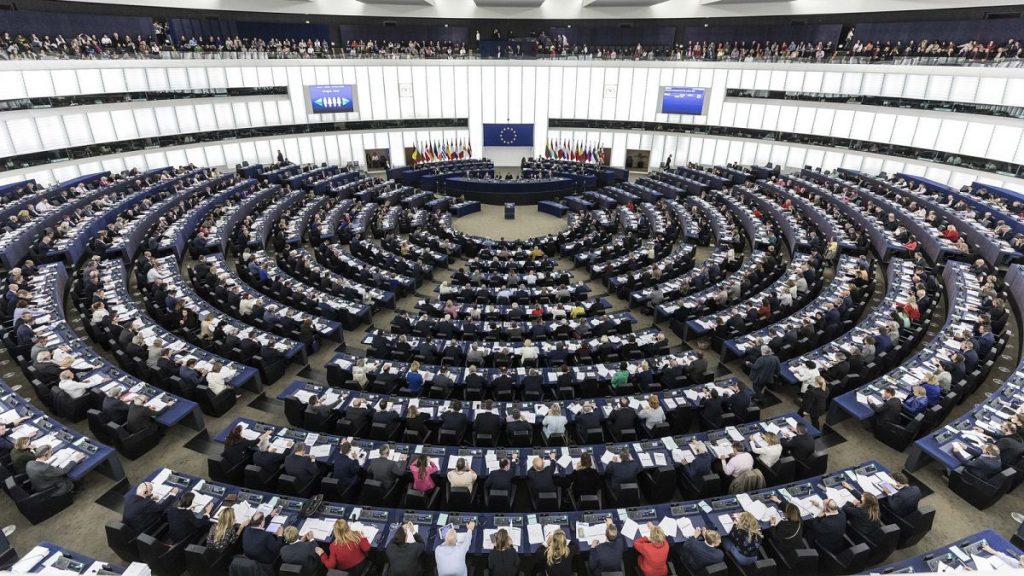 Non-affiliated parties could tip political balance in next EU Parliament