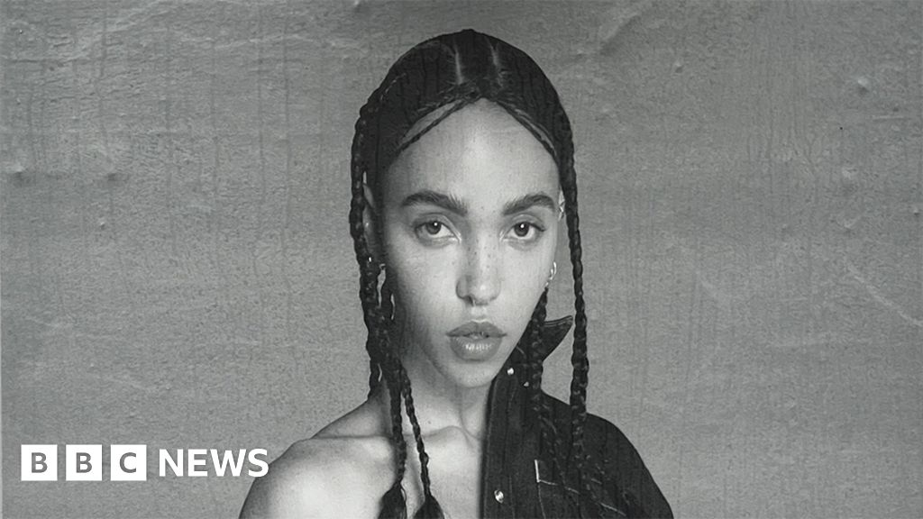Ban on FKA twigs Calvin Klein ad partially lifted