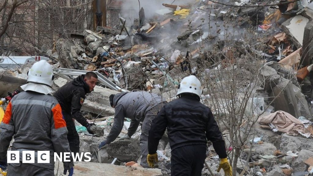 Ukraine appeals to West as deadly drone hits Odesa