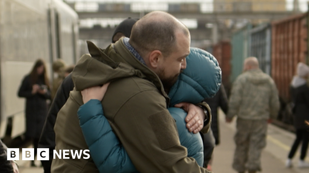 'We know what's coming': East Ukraine braces for Russian advance