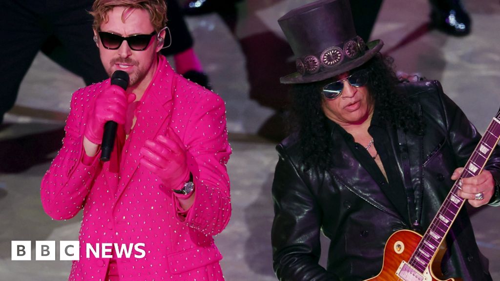 Watch: I’m just… Slash?! Ryan Gosling brings the Kenergy