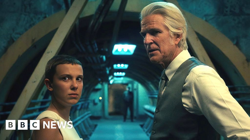 Stranger Things actor to officiate co-star's wedding