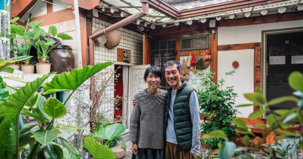 Preserving Traditional Korean Homes, One Tile at a Time