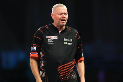 Raymond van Barneveld can pack his bags immediately for British Open, Danny Nopert set to advance to next round