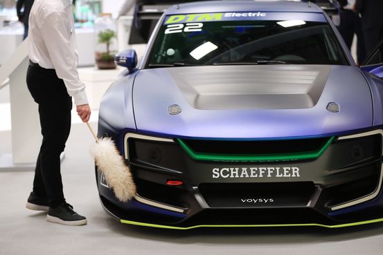 Schaeffler Profit Miss Knocks Shares