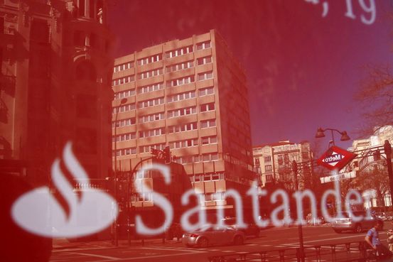 Santander Expects to Pay Out More Than $6.5 Billion to Shareholders for 2024