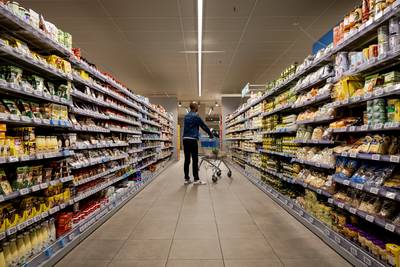 Voedselproducenten Fairtrade, Knorr, Koh Tai en Patak’s halen vlees en vis uit de helft van hun recepten