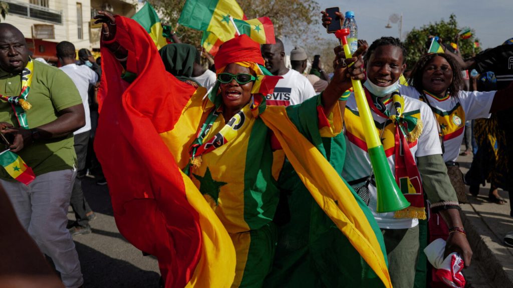 Senegal kicks off shortened election campaign after vote postponement crisis