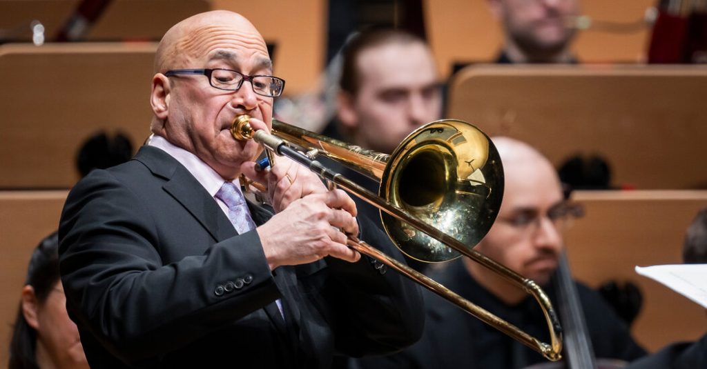 N.Y. Philharmonic Adds 2 Premieres to a Diet of Classics