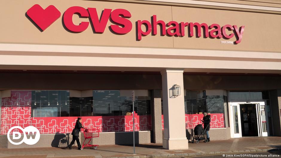 US pharmacy giants to start selling abortion pill – DW – 03/02/2024