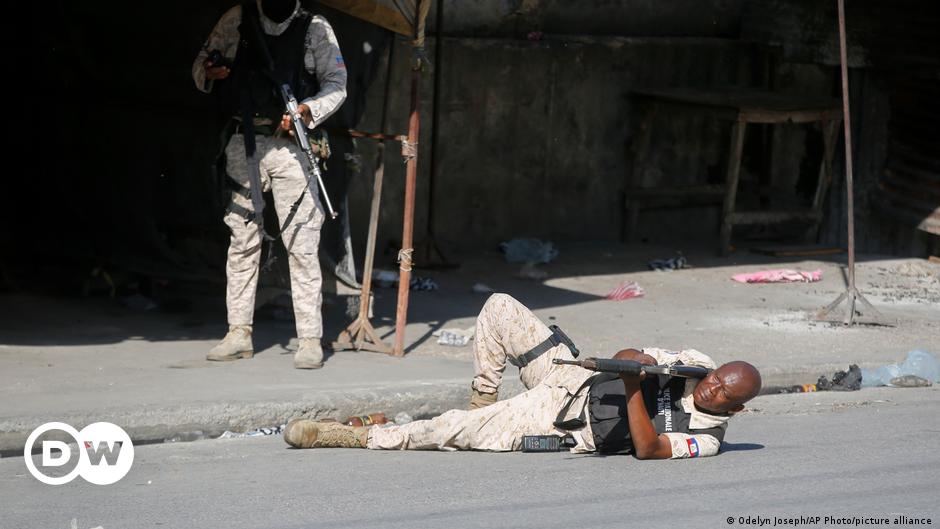 Gang leader launches armed bid to oust PM Henry – DW – 03/02/2024