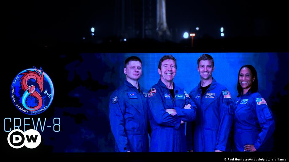 SpaceX launches with US-Russian crew for ISS mission – DW – 03/04/2024
