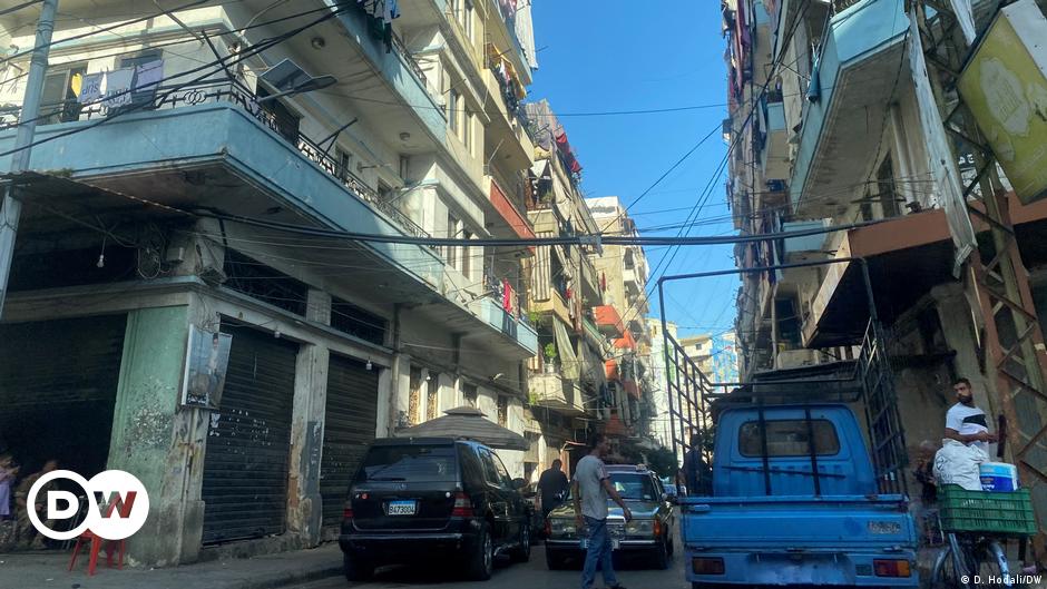 On Lebanon’s Syria Street, a deceptive calm prevails – DW – 03/25/2024