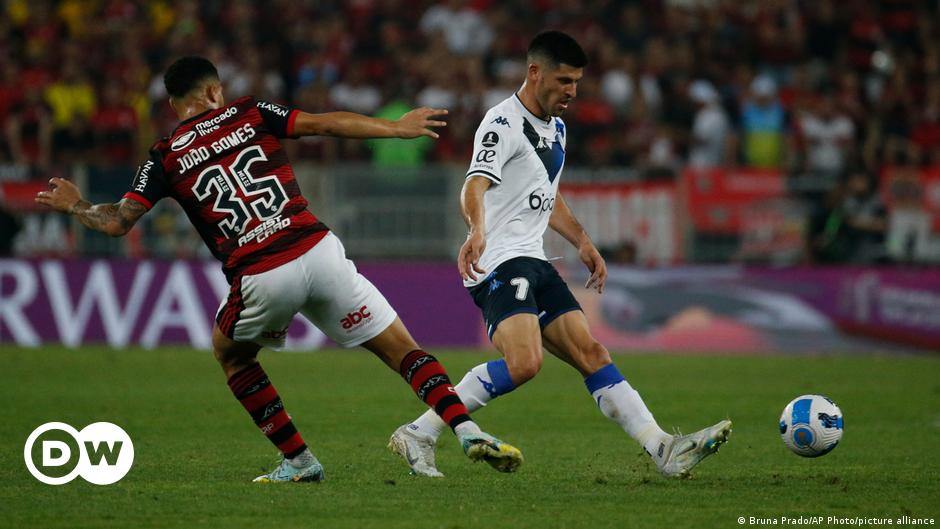 Footballers detained in sexual assault probe – DW – 03/19/2024