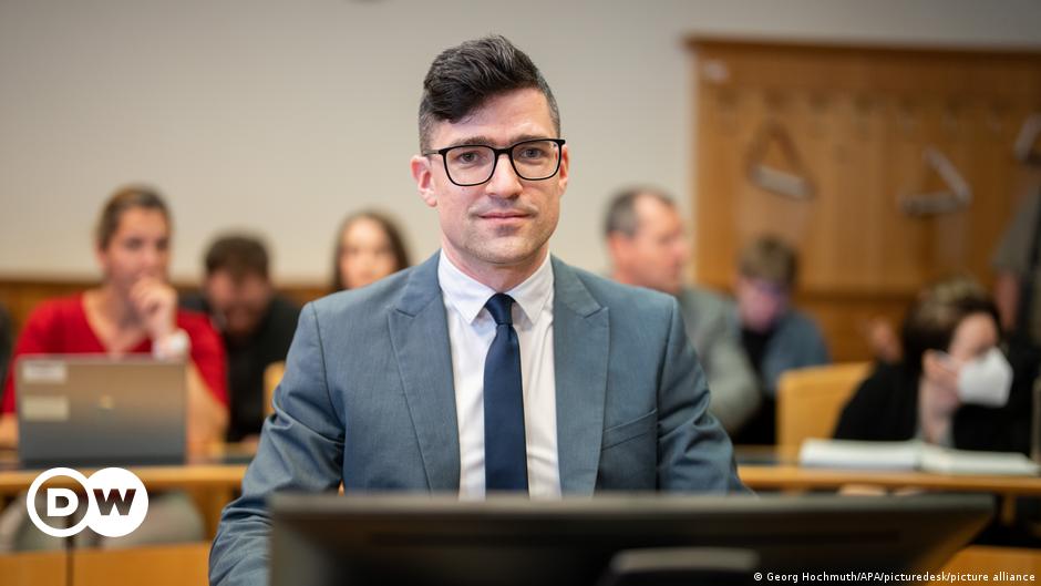 Far-right Austrian banned from Germany – DW – 03/19/2024