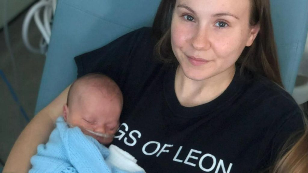 Grieving mum ‘haunted’ after desperate pleas for help were ‘ignored by midwives’ as she gave birth to tragic baby boy