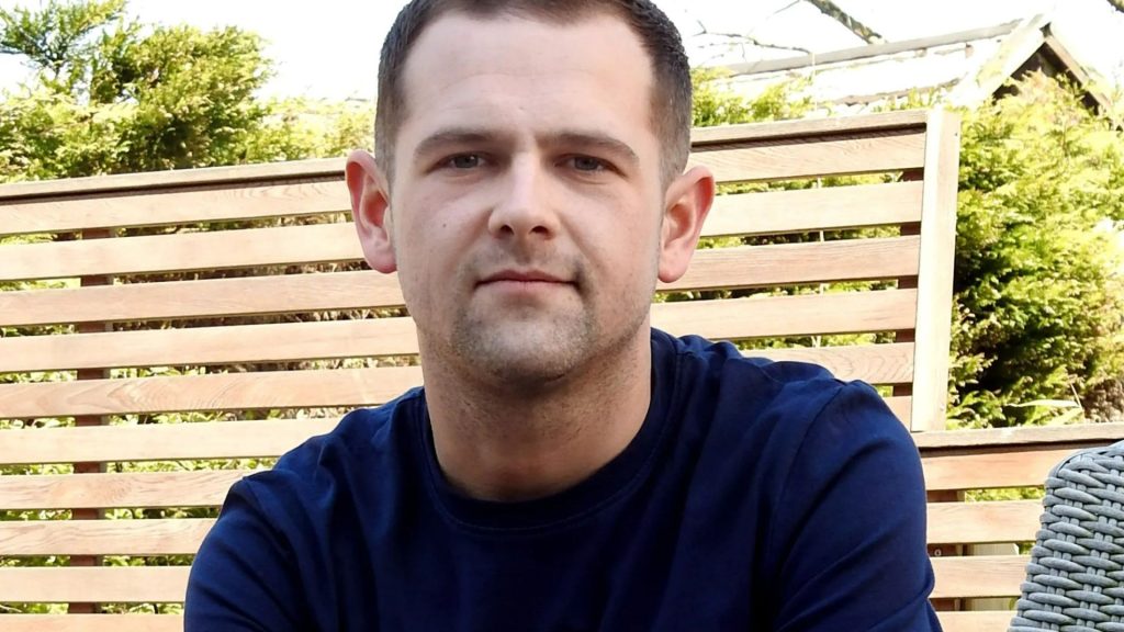 Man, 27, died after eating a single mouthful of takeaway chicken curry ‘he’d had many times before’