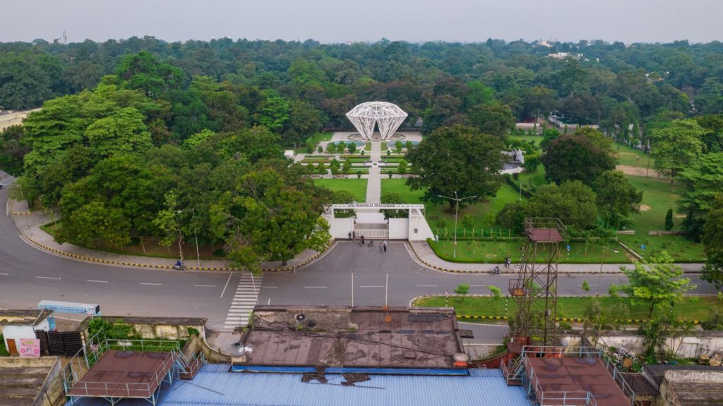 Tourist ‘gang-raped by seven men at knife-point and husband beaten’ while camping in India as three arrested – The Sun